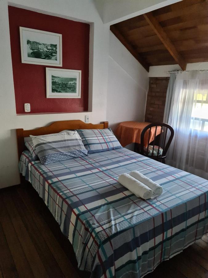 Standard Suite,1268026639:JPEG